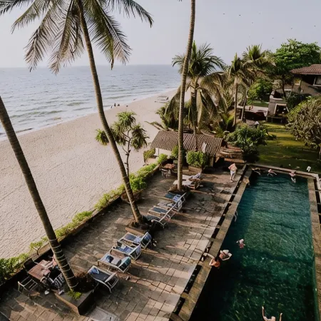 Earl's Regent Negombo