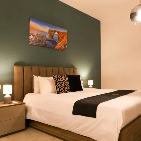 Magnifica - 6 bedrooms (sleeps 12+ 4 kids) Xaghra village