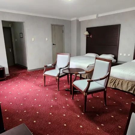White House Hotel