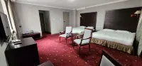 White House Hotel