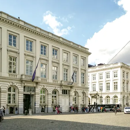 Alma Grand Place Hotel Отели рядом с достопримечательностью «Центр изобразительных искусств BOZAR»
