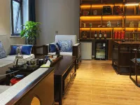 Guohuai Fangxi Courtyard Hotel (Beijing Guang'anmen Subway Station) Hotels near Xidan