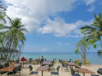 Villa Cha-Cha Salad Beach Koh Phangan Отели рядом с достопримечательностью «Пляж Хадсалад»