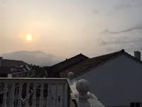 Floral Hotel · Yongjia Big House hotel (Furong Ancient Village Lishui Ancient Street) - Mountain view