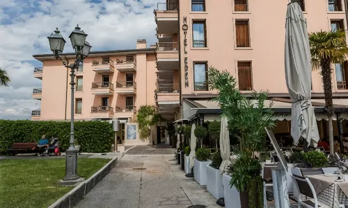Hotel Eden