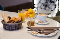Hôtel le XIX - Breakfast