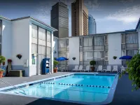 The Midtown Hotel Mod Collection by Sonesta Отели рядом с достопримечательностью «Дом Штата Массачусетс»