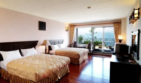 Chun Jing Hillview Villa
