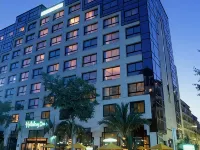 Holiday Inn Nice Hôtels à : Nice
