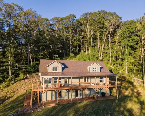 Modern 5Br/3 Bath 4000sq ft Escape, Movie Rm, 2 Decks, Grill, above Clouds Views Hotels in Yancey County
