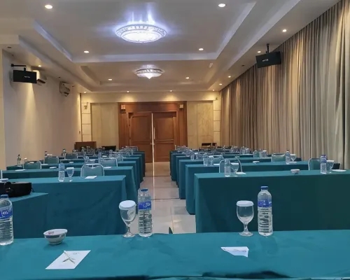 Hotel Intan Cirebon مرافق الأعمال Photos