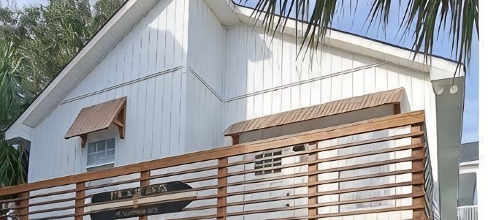 STEPS FROM BEACH The Surf Shack Hotels in Surfside Beach