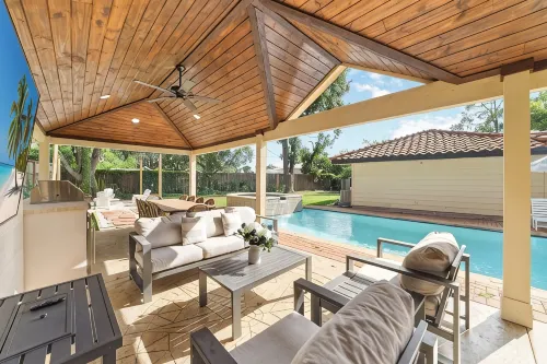 Katy Oasis with Huge Patio, Pool & Game Room