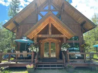 Convenient Location 2 Miles to Priest Lake for Families & Work-Cation Stays!