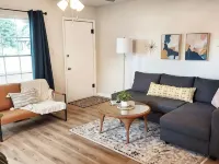 Cozy 2 Bedroom with Mid-Century & Farmhouse Vibes Hotels in Vernal