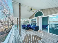 4-BR Lakefront Home with Amazing Views