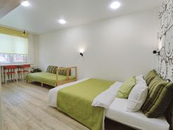 Uyutny ugolok Tsentr ryadom Flat