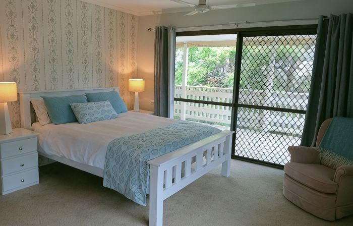 Spacious, comfortable, Pet Friendly 3-Bed House minutes from the Big Pineapple