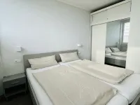 Zweiraumwohnung  im EG in bester Lage, unmittelbar an der Strandpromenade Hotels in Norderney