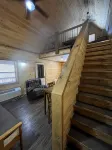 Lazy River Cabin on the edge of town only 1/2 mile from Current River ! - Chalets