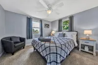 Private Farm Cottage surrounded fields, farm animals, mountain views & hot tub! - 4-Star