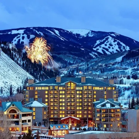 Ski In/out, Resort and Spa, REMODELED 2024, Ski Valet, HotTub,  Health Club,Spa