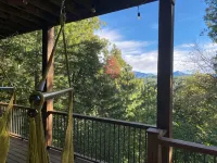 Truly Magical: Completely Private Apartment in Home with Spectacular View - 3-stjärniga