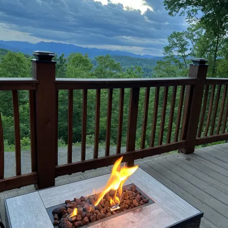 Enjoy the mountain view @ Panoramic Point a modern cabin w/Hot Tub+Wifi+Gameroom