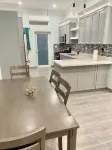 Charming 2-bedroom apartment with AC, WiFi in wonderful Nassau