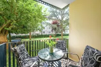 Modern vacation apartment with 4 bedrooms in Heilbronn on the Neckarpromenade