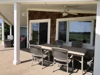 Beautiful Home with Many Activities (15mins from DOW Gardens and Whiting Forest) Hotels in Gladwin County