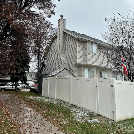 Hawaiian Sunshine 1-bedroom house in welcoming Provo with AC, WiFi