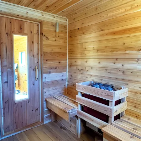 Summer on the Creek- Hot Tub • Sauna • Fire Pit • Creek Views