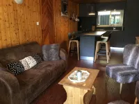 In chalet, warm T4 with character, panoramic view terrace - 民宿