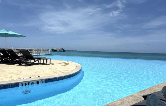 Best of Bimini - Oceanview - 2 Bedroom / 2 Bath