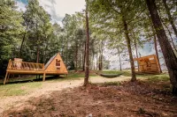 Black Creek Glamping - シャレー