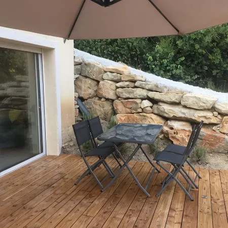 Cocooning cottage with Balnéo 2 places, private pool and wooden terrace