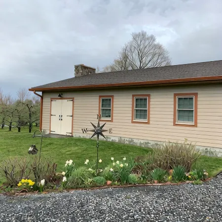 Cozy country efficiency in the Hudson Valley