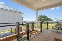 Beach Retreat on Mississippi Coast - 4-نجوم