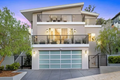Beautiful Hollywood Hills Pool Villa - Hollywood Sign Views & Iconic Location - Villas