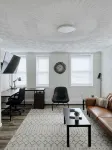 Modern 1 BR apt | Close to everything | Whitesboro