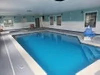 Westerly Motel - Beach