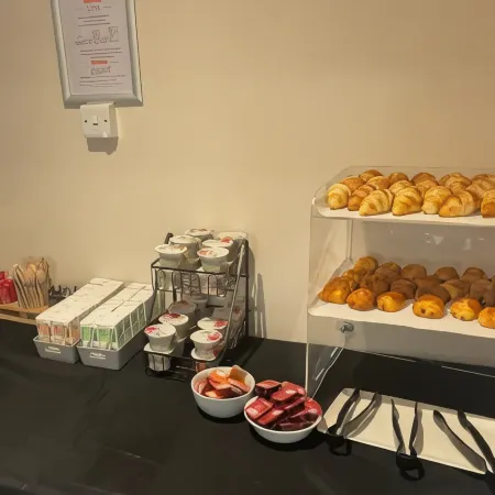 Fortune Huddersfield, Sure Hotel Collection by Best Western