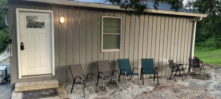 Timy Home near Wolf Creek Marina & multiple boat ramps with a full kitchen Hotels in Russell County