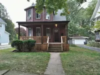 Cozy 2 bedroom in Highland Square, pets welcome! - Lejligheder