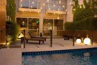 Lemon Suites - ที่มีสระว่ายน้ำ