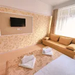 Uralskie Samotsvetyi Hotel - พร้อมWifi