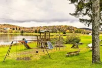 Clover House at Alpine Lake with pool access. - 4-Star