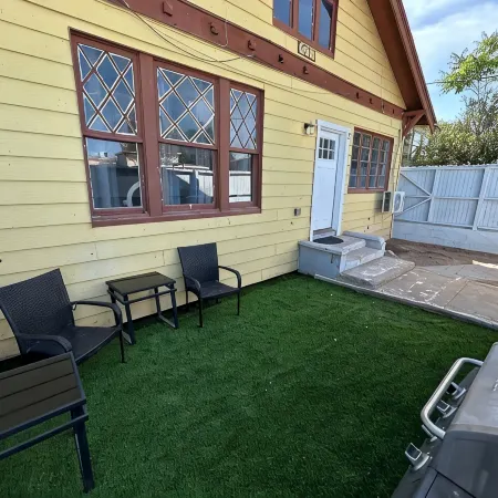 Unit 1 - Copper - Pinal Creek East - private yard - wifi - central location