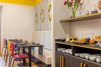 3110 ArtHotel - breakfast